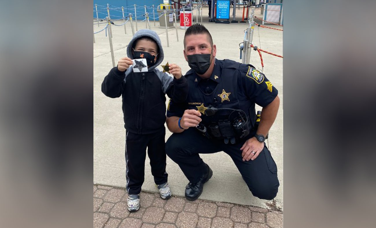 Gurnee police sergeant receives international award for leadership, charity efforts