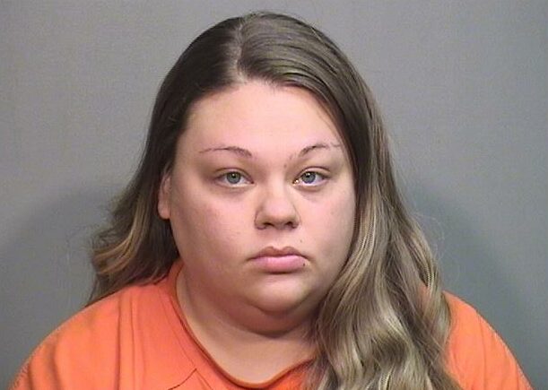 Probation for woman charged with child endangerment, selling cocaine in McHenry County