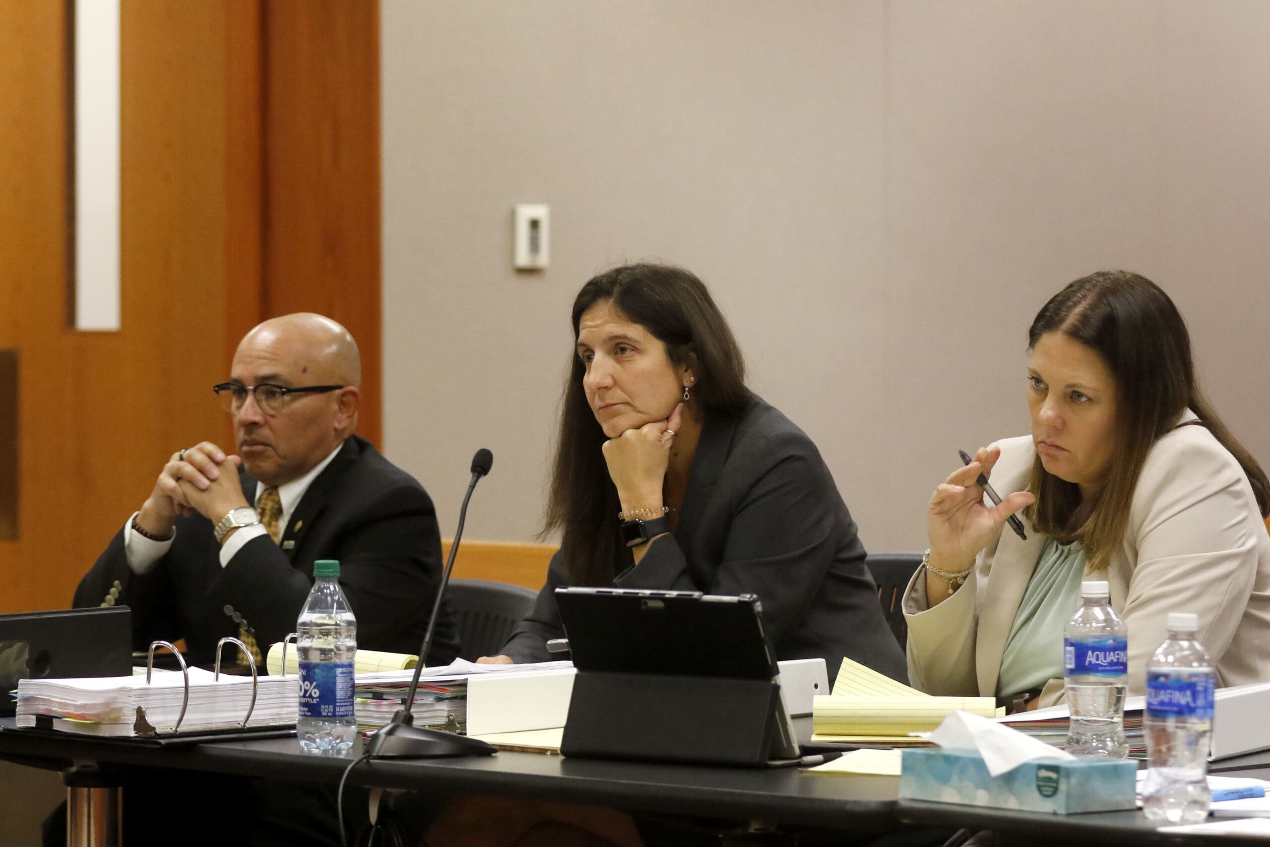Defense attorneys argue 2 DCFS workers were overworked, question expert witness during day 3 of AJ Freund neglect trial